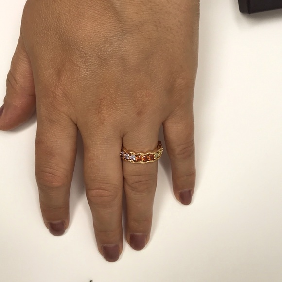 Ring - Picture 2 of 5